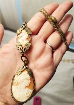 Antique Victorian Revival Double Shell Cameo Necklace