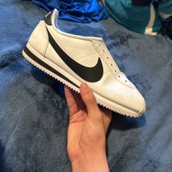 Nike Cortez