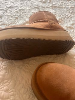 Ugg platform boots size 7
