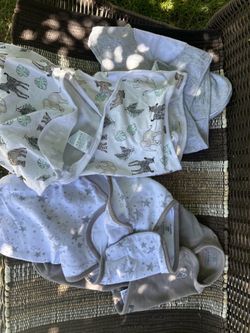 Baby swaddles