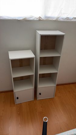 Storage Shelves / bookshelves