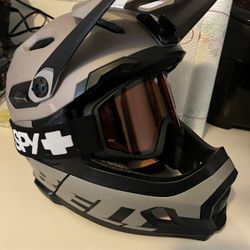 Bell Super Dh Helmet And Spy+ Goggles 