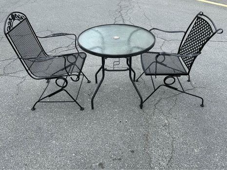 Metal Outdoor Bistro Set Table and 2 rockers **