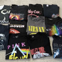 Lot of 11 2000’s Concert Tshirt