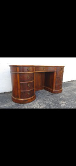 Drexel Heritage desk