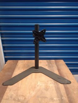 Monitor holder in good condition