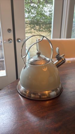 Stovetop Whistling Tea Kettle