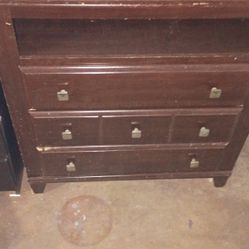 3 Drawer Dresser With Storage Opening/Tv Stand