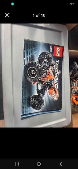 LEGO Technic assorted parts ck out pics description