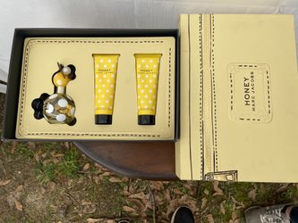 Honey by Marc Jacobs Perfume set