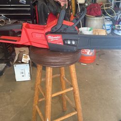 M18 Milwaukee 16 inch chainsaw