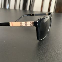 Burberry Sunglasses 
