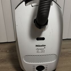 Vacuum cleaner Miele  for sale
