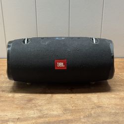 JBL xtreme 2 waterproof bluetooth speaker