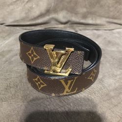 Louis Vuitton Belt And Shoes for Sale in Waynesburg, OH - OfferUp