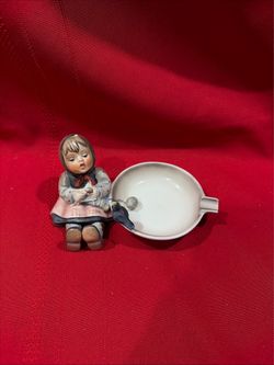 Vintage Goebel Hummel Collectible Ashtray 62 "Happy Pastime" Germany