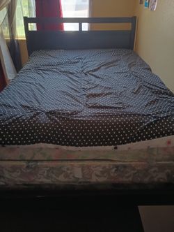 Queen Bed Frame 