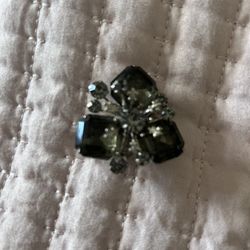 Vintage Black And Clear Stone Brooch 