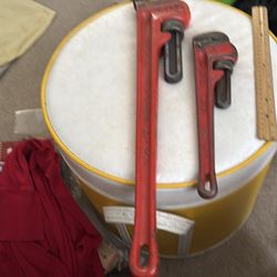 Pipe Wrenches 24” Master Mechanic & 12” Craftsman