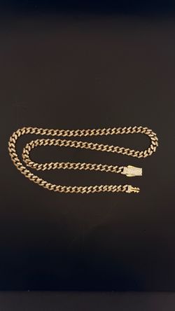 14kt  5.3mm Chain Iced Out Diamond chain 18”