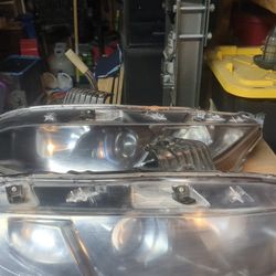 Headlight Assembly 