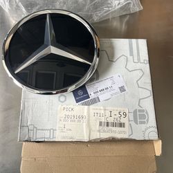 Mercedes Benz Grill Emblem Badge CLS 2014-2018