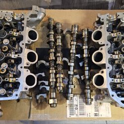 2010 GMC Acadia heads, cams/phasers, timing chain kit, oil pump & fuel rails/injectors/harness