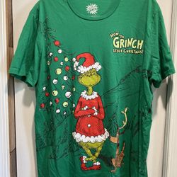 Dr. Seuss How The Grinch Stole Christmas Oversized Short Sleeve Shirt Size XL