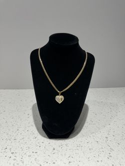 Diamond heart pendant