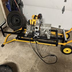 Dewalt Folding Chop Saw