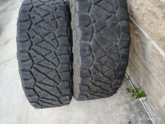 35x11.50r20 nitto ridge grappler load range e, 10 ply good tread only $300 for the pair