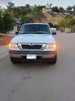 2000 Mazda B-Series Pickup