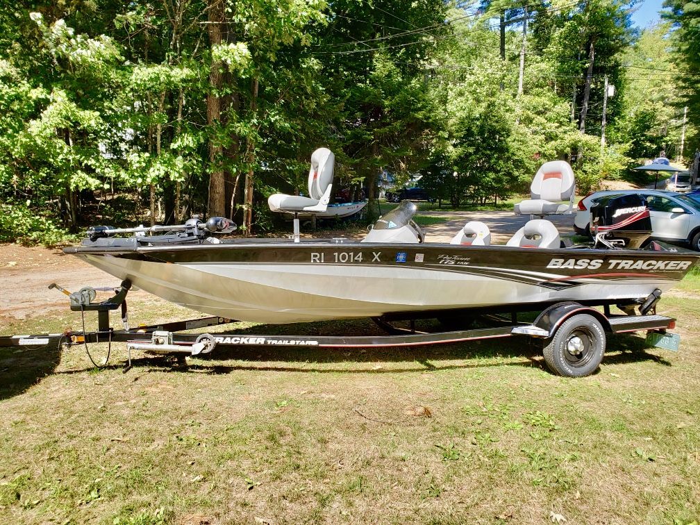 Photo 2008 Bass Tracker