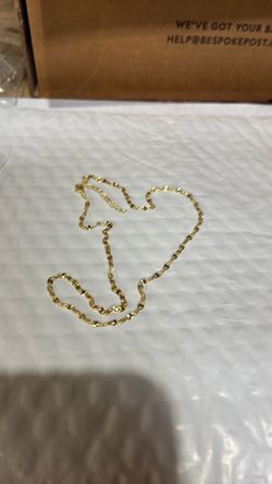 Costume jewelry necklace