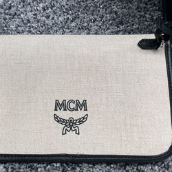 MCM Card Wallet for Sale in Las Vegas, NV - OfferUp