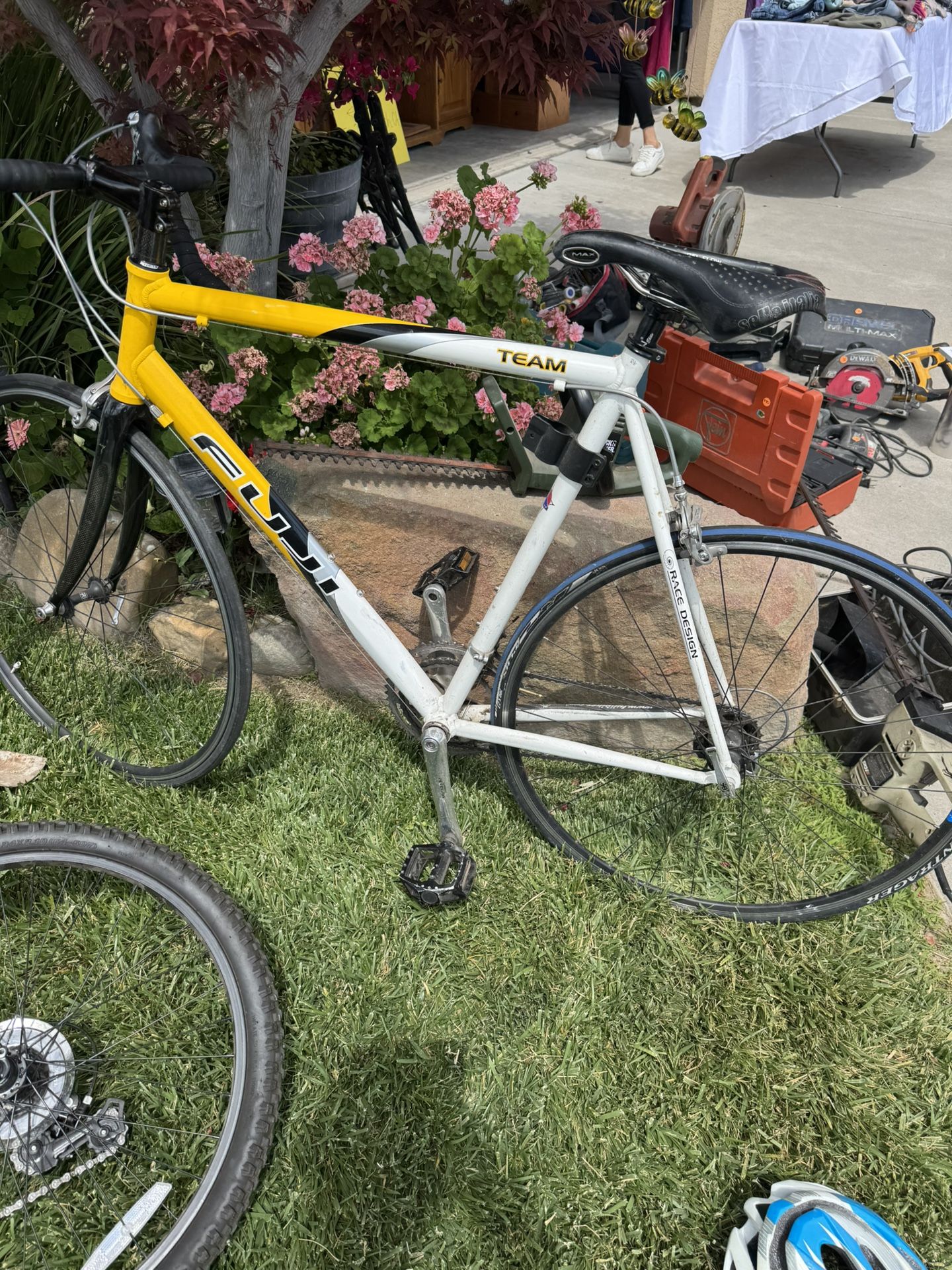 Road Bike