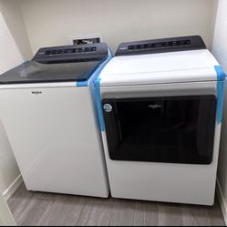 Whirlpool Washer And Dryer 