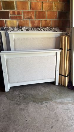 Detachable bunk beds