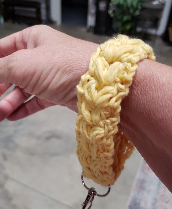 Wristlet Keychain Holder
