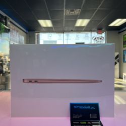 Apple 13” MacBook Air - 256 GB Rose Gold - **BRAND NEW**