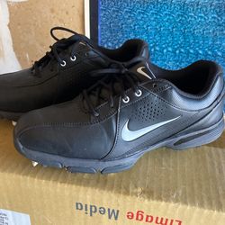 Golfshoes
