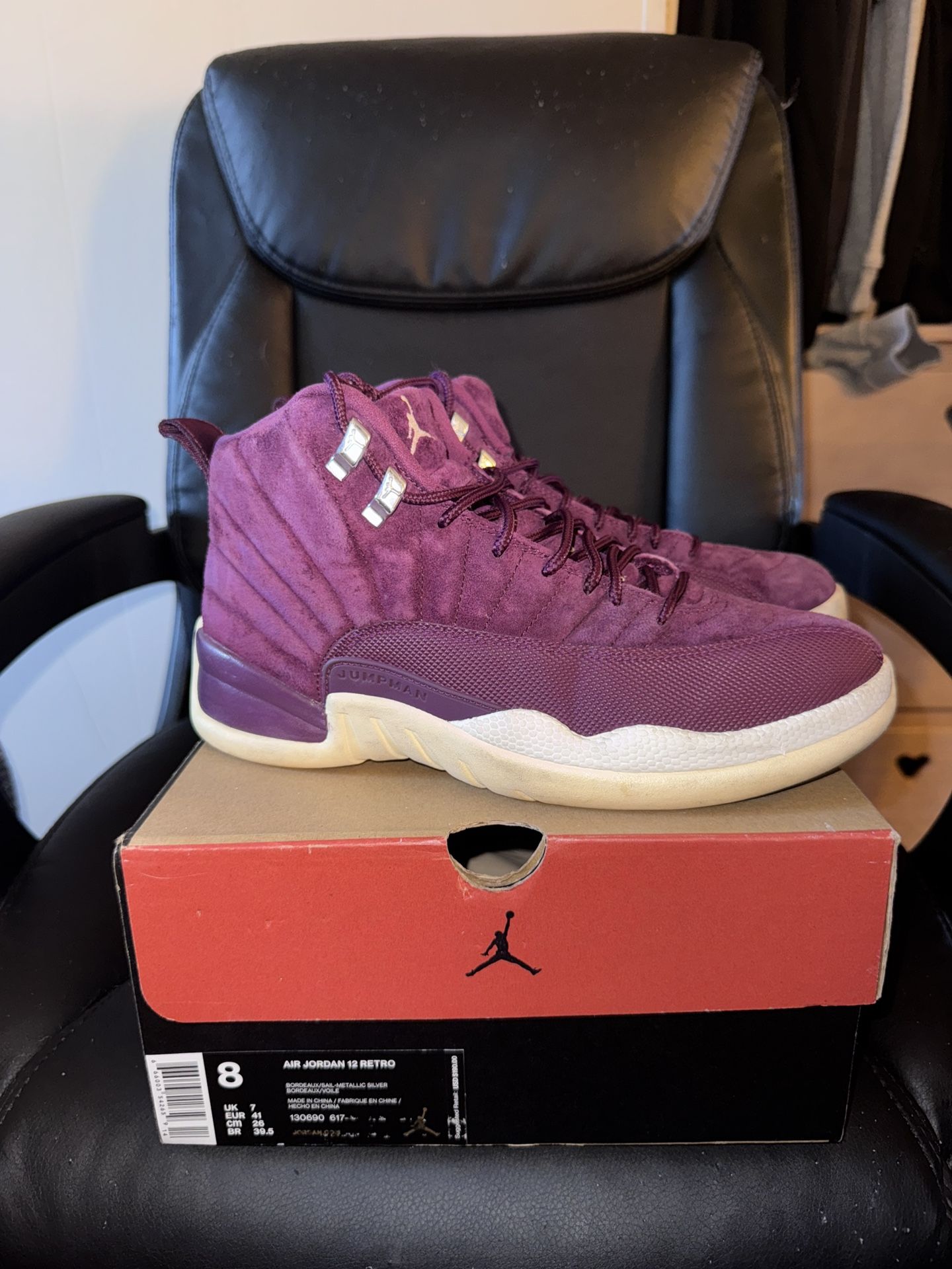 Jordan 12 Size 8