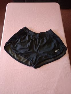 Nike Athletic Shorts Size Medium Women's