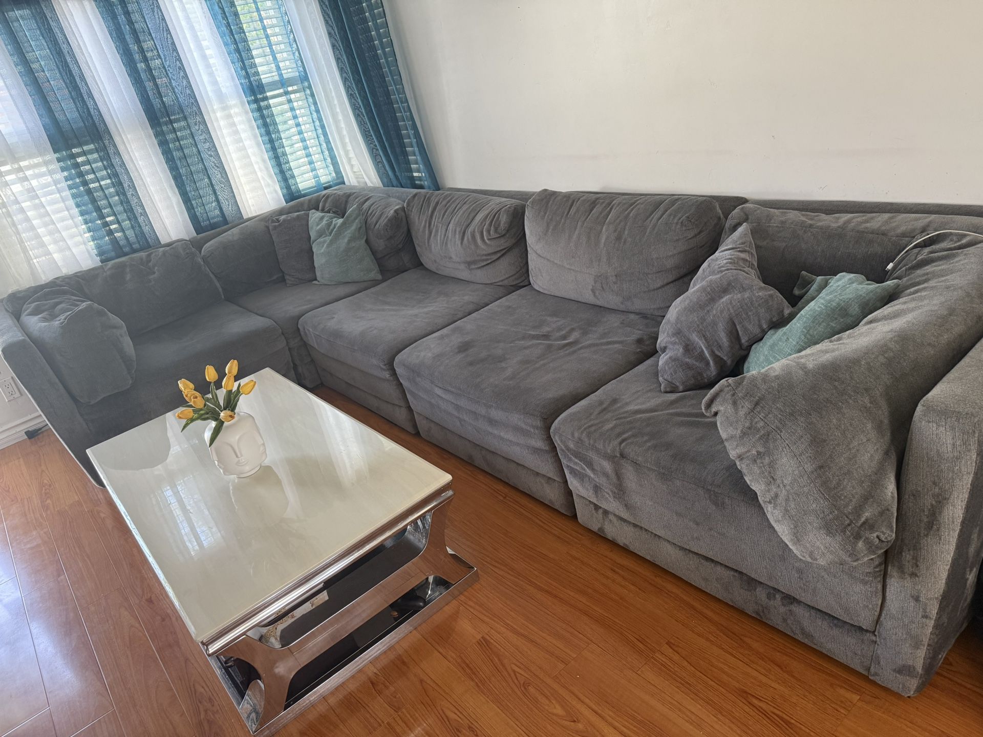 Sectional Sofa
