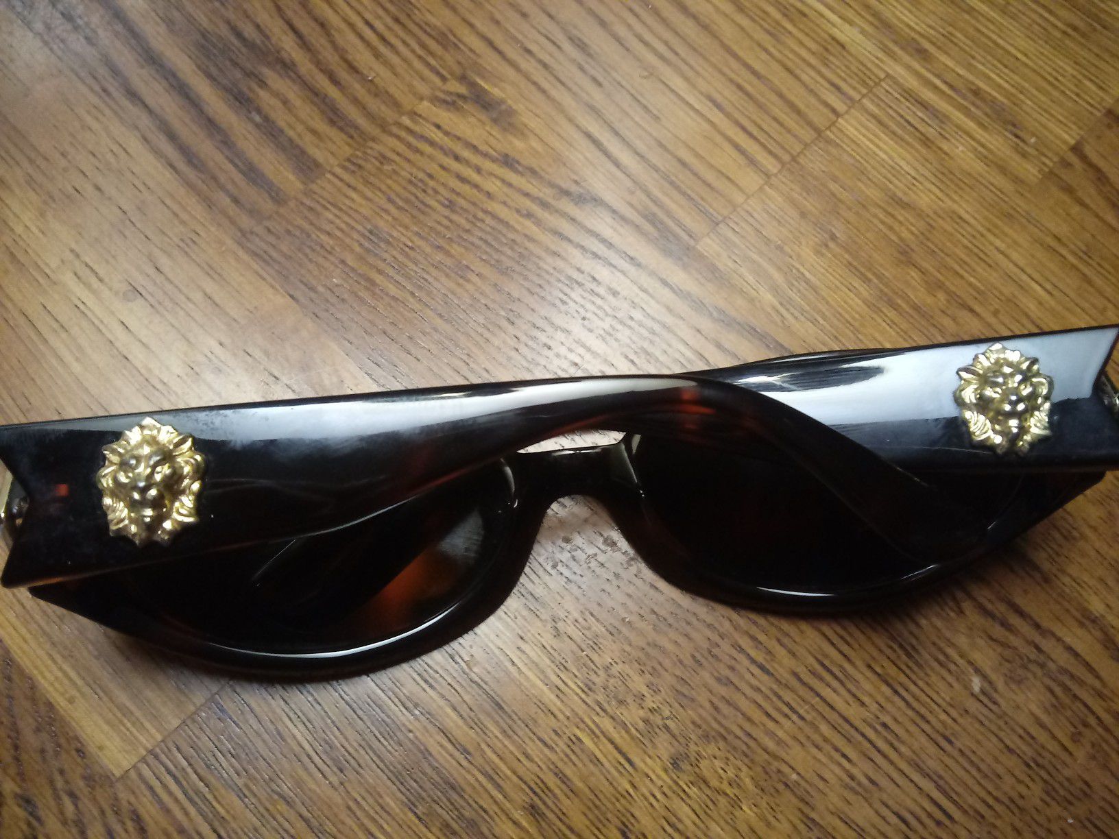 Versace Gianni sunglasses