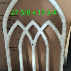 Wooden Distressed Arch