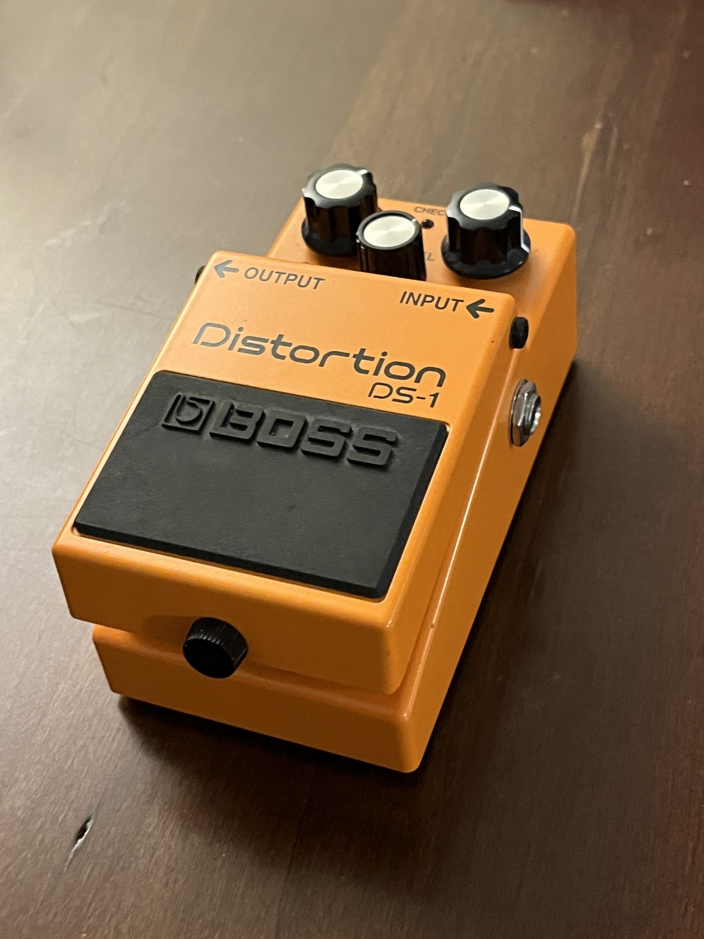 Boss DS-1 Distortion Guitar Pedal
