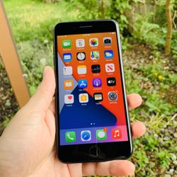 iPhone 7 Plus Unlocked 