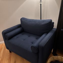 Blue couch 🛋️ - $75