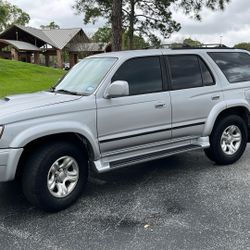 2002 Toyota 4Runner SR5